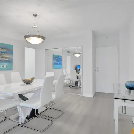 Image 6 - AQUARIUS Condiminium (South), South Ocean Drive, Beverly Beach, Hollywood, FL 33009, USA - Apartment for rent