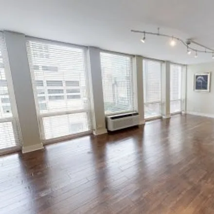Rent this 1 bed apartment on #17f,111 East Chestnut Street in Magnificent Mile, Chicago