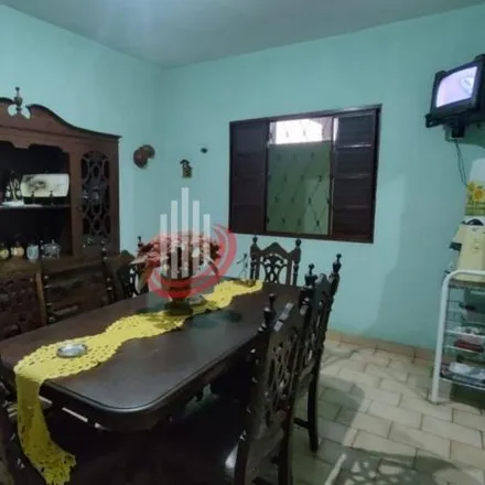 Buy this 2 bed house on Rua Ilka França in Boa Vista, Sete Lagoas - MG