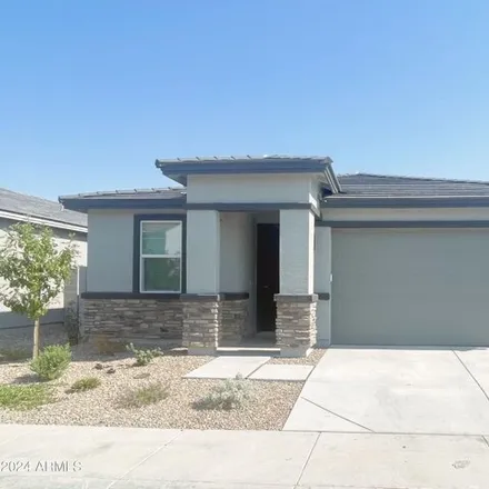 Rent this 3 bed house on 2615 E Houston Ave in Apache Junction, Arizona