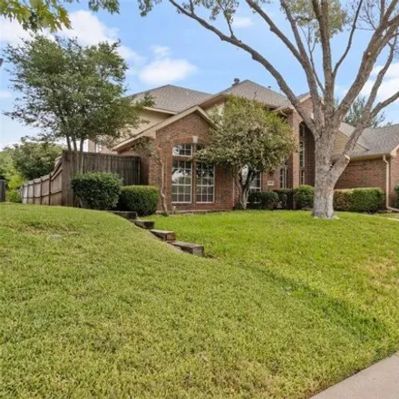 Image 2 - 2015 Houlton Lane, Plano, TX 75025, USA - House for sale