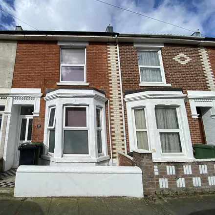 Rent this 4 bed townhouse on Bath Road in Portsmouth, PO4 0HU