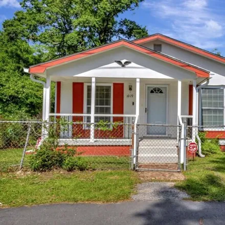 Buy this 3 bed house on 1077 Mamie Street in Ashleyville, Charleston