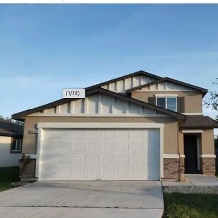 Rent this 3 bed house on Relic Oaks in San Antonio, TX 78240