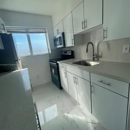 Image 4 - 780 81st Street, Miami Beach, FL 33141, USA - Apartment for rent