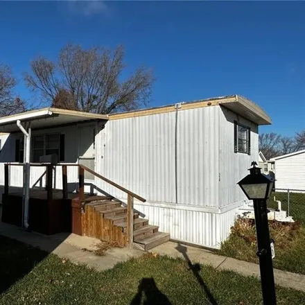 Image 2 - 891 9th Street, Mattoon, IL 61938, USA - House for sale