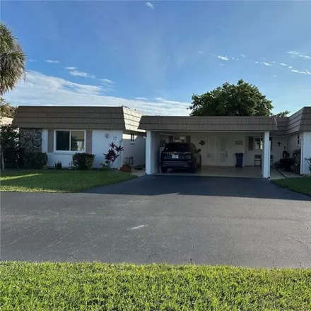 Rent this 2 bed house on 2769 Riverbluff Way in Sarasota County, FL 34231