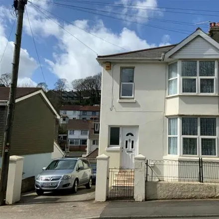 Buy this 3 bed duplex on Teignmouth Road in Torquay, TQ1 4RP