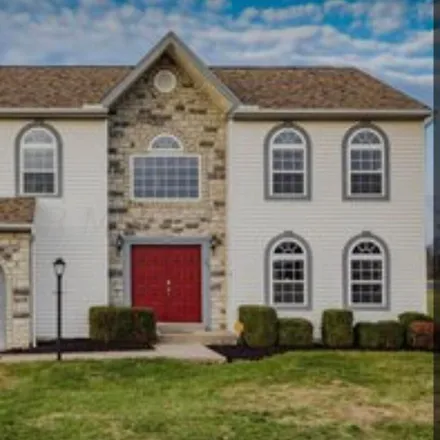 Buy this 3 bed house on 7 Knightsbridge Drive North in Pickerington, Fairfield County