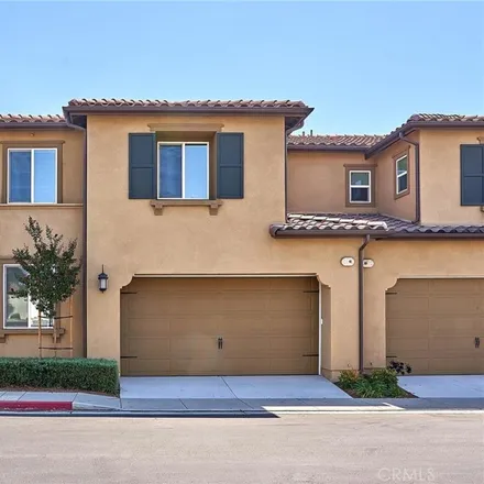 Buy this 3 bed loft on 6799 Stanford Way in Whittier, CA 90601