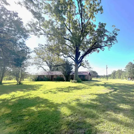 Buy this 4 bed house on 199 Kay Street in Kirbyville, Jasper County