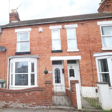 Rent this 2 bed townhouse on 73 Newcomen Road in Wellingborough, NN8 1JT