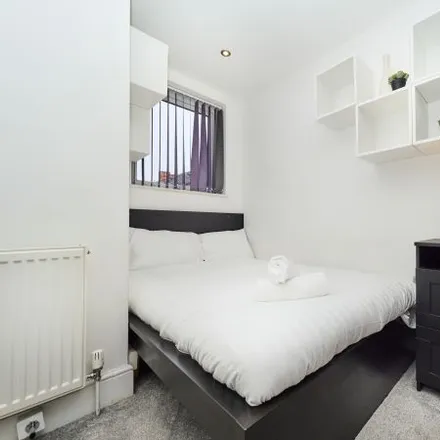 Rent this 2 bed room on 17 Albany Road in Liverpool, L7 8RG