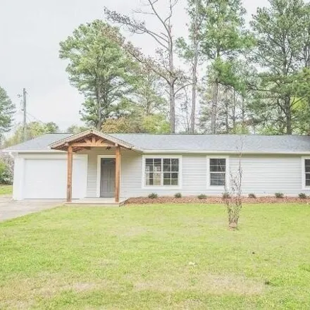 Buy this 3 bed house on 1932 Douglas McArthur Drive in Green Oaks, Starkville