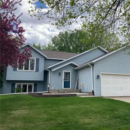 Buy this 4 bed house on 1680 Kings Run Drive Northwest in Rochester, MN 55901