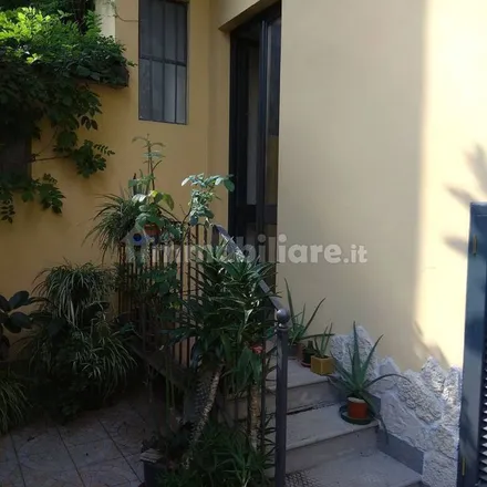 Image 3 - Via Osasco 11, 10141 Turin TO, Italy - Apartment for rent