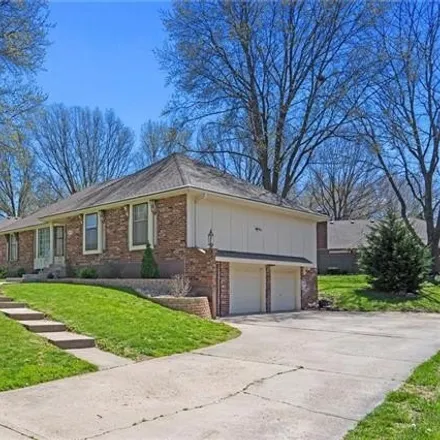 Image 3 - 16520 East 36th Street South, Independence, MO 64055, USA - House for sale