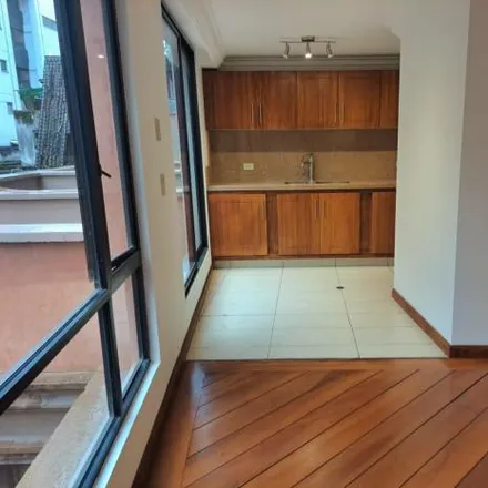 Rent this 3 bed apartment on Di Serggio in Avenida República de El Salvador, 170135