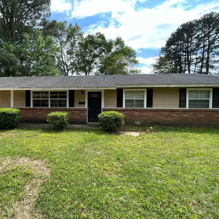 Buy this 3 bed house on 215 Glenside Drive in Jackson, MS 39211