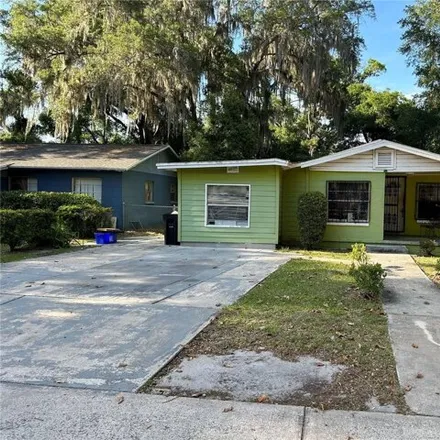 Buy this 4 bed house on 1422 Southeast 4th Avenue in Gainesville, FL 32641