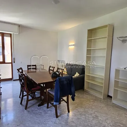 Rent this 3 bed apartment on Panificio del Tribunale in Via Giuseppe Giusti 22, 56127 Pisa PI
