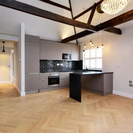 Rent this 3 bed apartment on 153 Gloucester Place in London, NW1 6QA