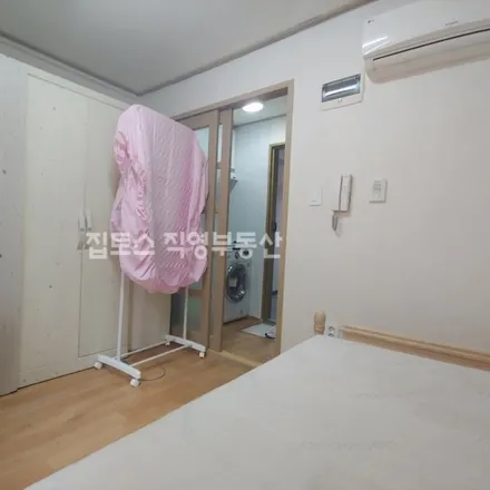 Image 2 - 서울특별시 관악구 신림동 131-30 - Apartment for rent