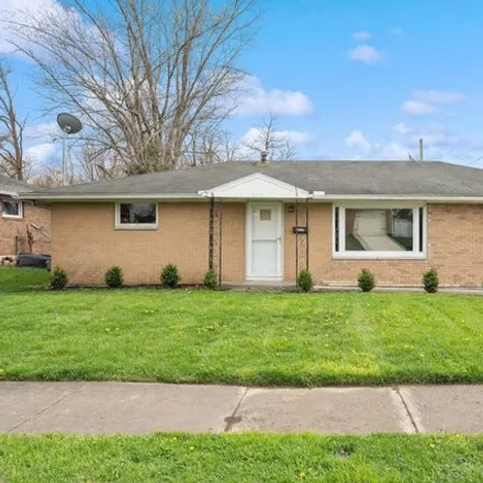 Buy this 2 bed house on 225 Englewood Road in Springfield, OH 45503