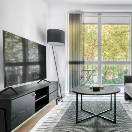 Rent this 3 bed apartment on 58a Third Avenue in London, W10 4BL