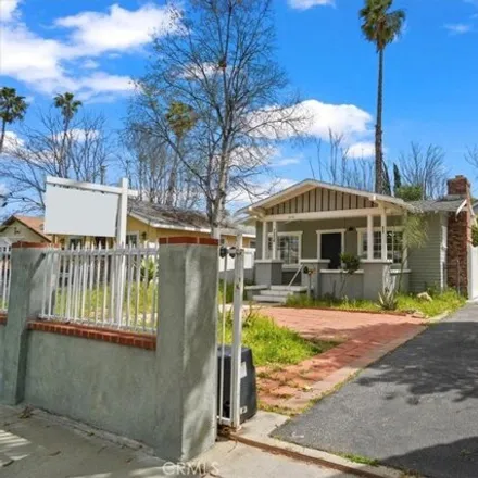 Buy this 7 bed house on ‎Alley 87506 in Los Angeles, CA 91303