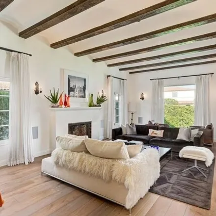 Image 5 - 237 South Linden Drive, Beverly Hills, CA 90212, USA - House for rent