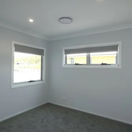 Image 5 - 61 Wimmera Crescent, Upper Coomera QLD 4209, Australia - Apartment for rent