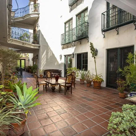 Image 2 - 503 Hillgreen Drive, Beverly Hills, CA 90212, USA - Townhouse for sale