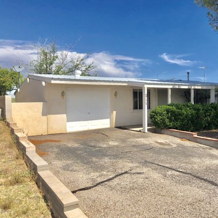 Rent this 3 bed house on 914 West 6th Avenue in San Manuel, Pinal County