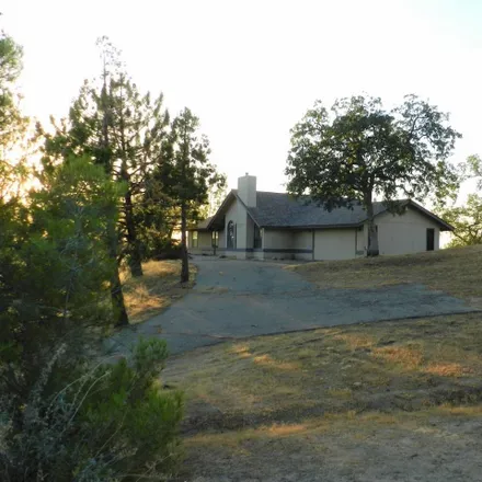 Buy this 3 bed house on 30578 Sentinel Drive in Madera County, CA 93614