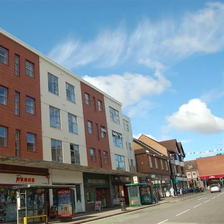 Image 1 - Holland & Barrett, Hermitage Road, Hitchin, SG5 1BT, United Kingdom - Apartment for rent