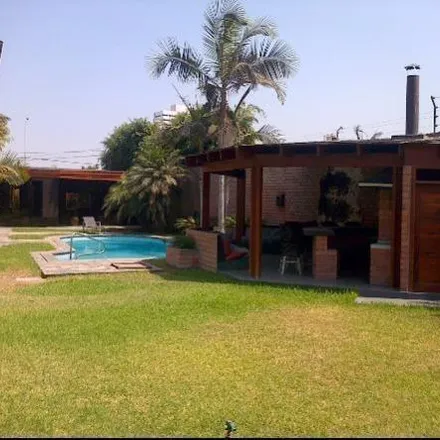Buy this studio house on Jirón Osa Mayor in Santiago de Surco, Lima Metropolitan Area 10051