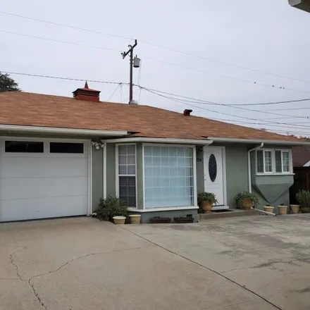 Rent this studio apartment on 334 Stedman Pl in Monrovia, California