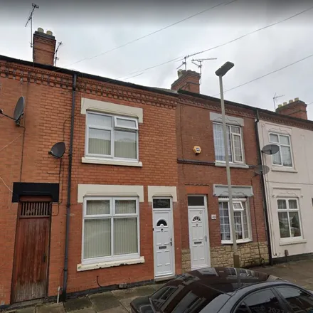 Rent this 2 bed apartment on Trafford Road in Leicester, LE5 4BJ