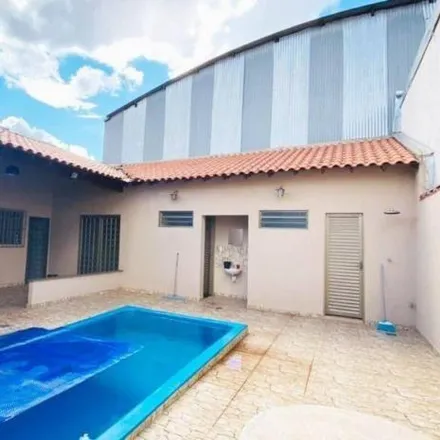 Buy this 3 bed house on Rua Dom Pedro II in Campos Elíseos, Ribeirão Preto - SP
