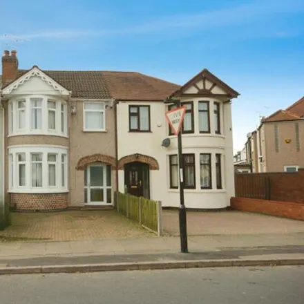 Buy this 3 bed townhouse on 109 Evenlode Crescent in Coventry, CV6 1BN