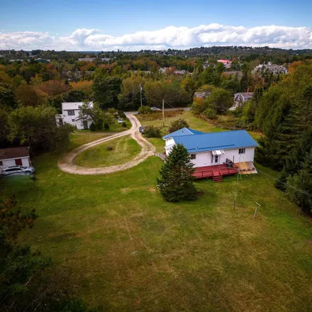 Image 4 - 45 Pig Loop Road, Chester, NS B0J 1J0, Canada - House for sale