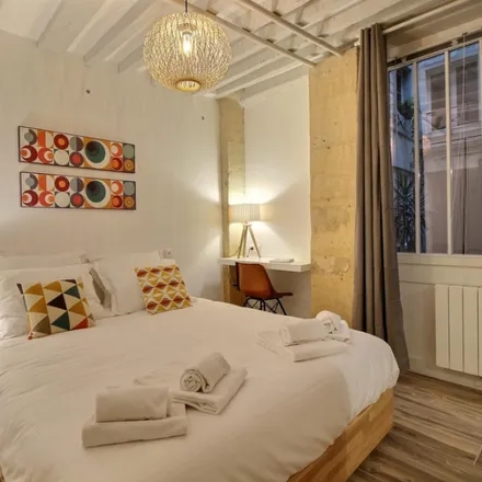 Rent this 2 bed apartment on 67 Rue d'Argout in 75002 Paris, France