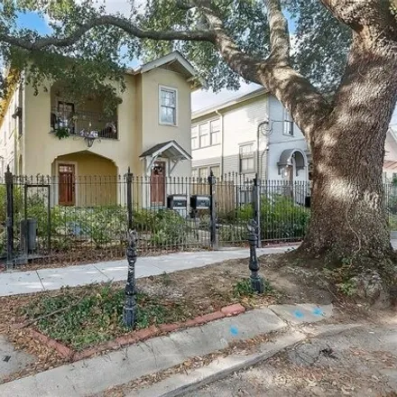 Buy this 2 bed condo on 7008 Pritchard Place in New Orleans, LA 70125