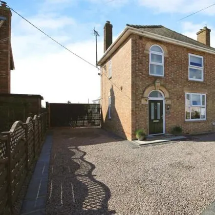 Buy this 3 bed house on West Field Road in Manea, PE15 0LR