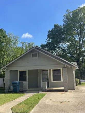 Buy this 3 bed house on 2335 Peyton Street in Little Rock, AR 72204