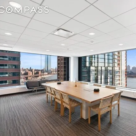 Rent this studio house on Wall Street Plaza in 88 Pine Street, New York