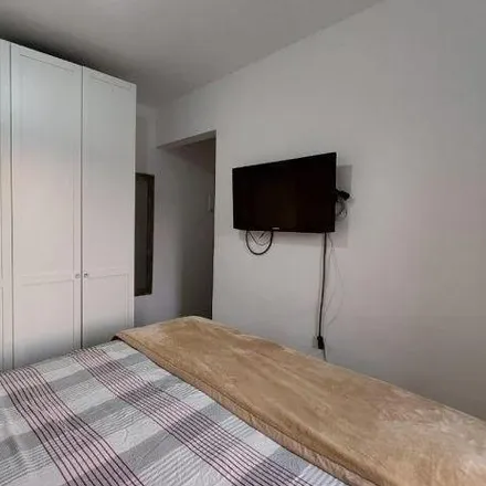 Buy this 2 bed apartment on Rua Tupinambas in Região Urbana Homogênea III, Poços de Caldas - MG