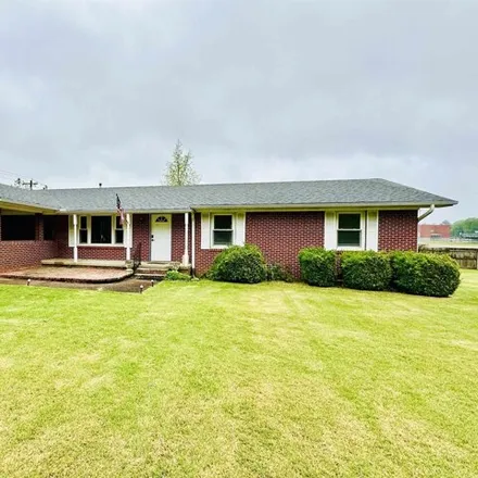 Buy this 3 bed house on 579 Old Jacks Creek Road in Henderson, TN 38340