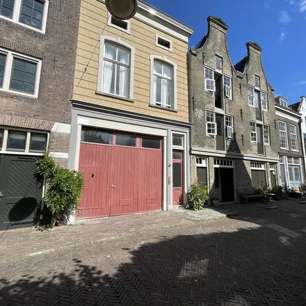 Rent this 1 bed apartment on Hoge Nieuwstraat 113 in 3311 AJ Dordrecht, Netherlands